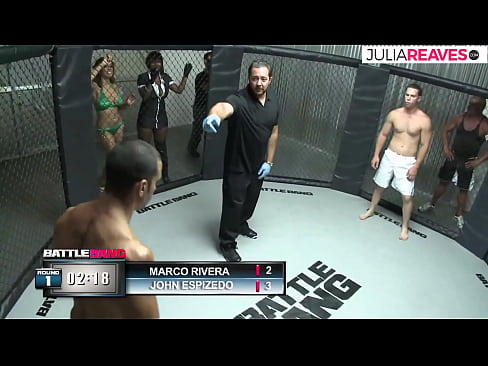 ❤️ Ο Ultimate Fighter γαμάει ένα κορίτσι αμέσως μετά από έναν αγώνα στο ρινγκ ❤❌ Γαμημένο βίντεο