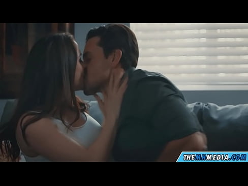 ❤️ Ρομαντικό σεξ με μια καλή μαμά με πλούσιο στήθος ❤❌ Γαμημένο βίντεο